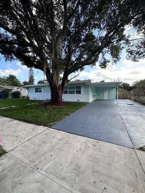 Picture of 1775 18 Avenue N, Lake Worth Beach FL 33460