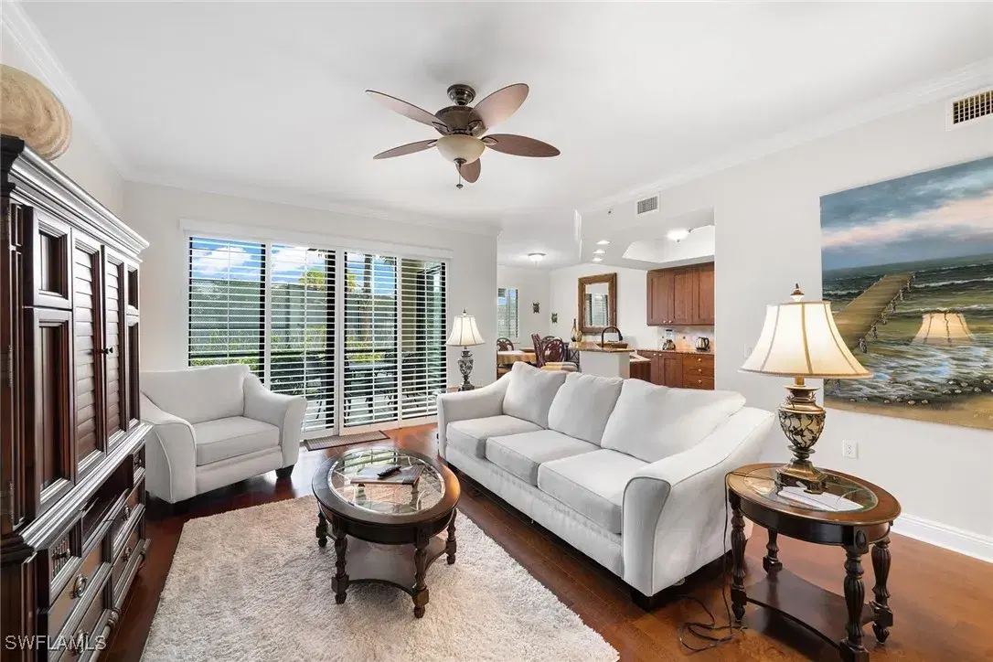 Picture of 1015 Sandpiper St D105, Naples, FL 34102