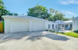 Picture of 714 S Atlantic Drive, Lantana, FL 33462