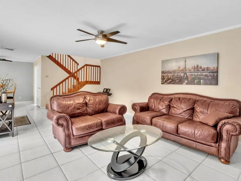 Picture of 708 NW 99 Circle 708, Plantation FL 33324