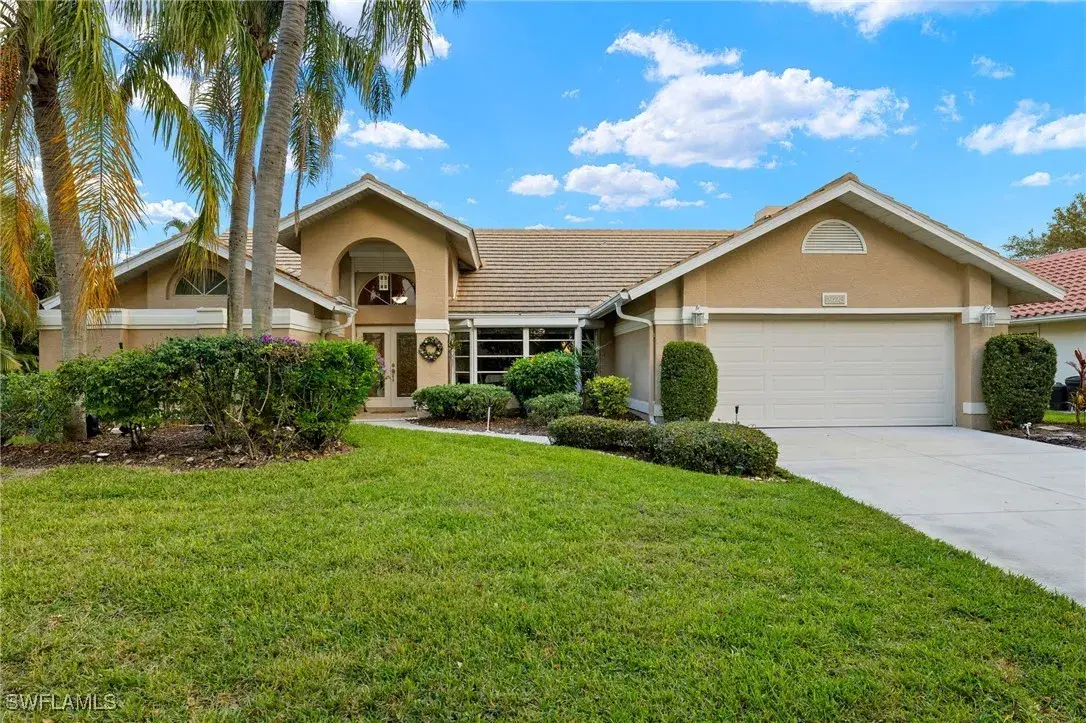 Picture of 9718 Caloosa Yacht And Racquet Club Dr, Fort Myers, FL 33919