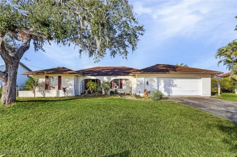 Picture of 1821 Stevenson Rd, North Fort Myers FL 33917