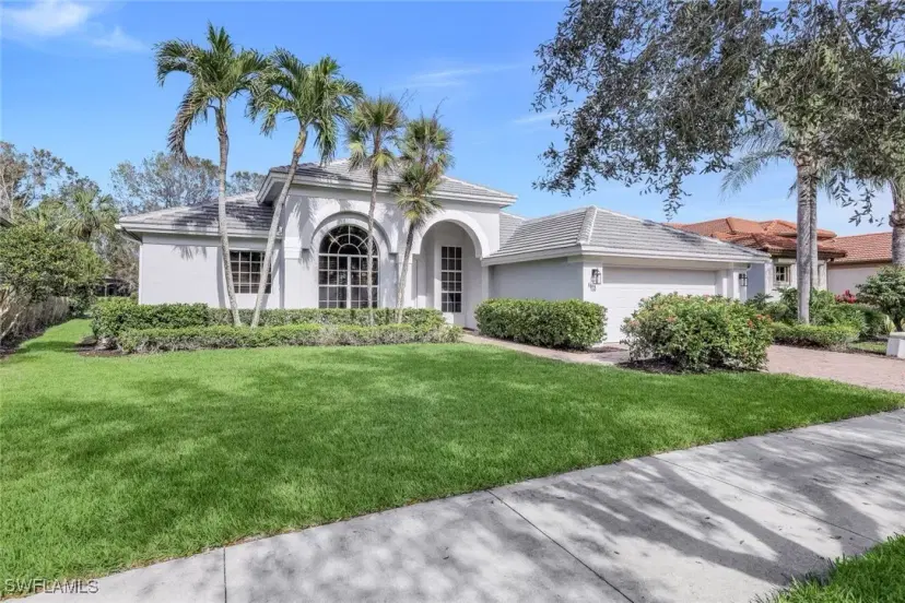 Picture of 8812 Mustang Island Cir, Naples FL 34113