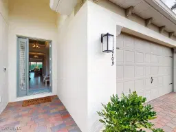 Picture of 18709 Lake Hammock Dr, Naples, FL 34114