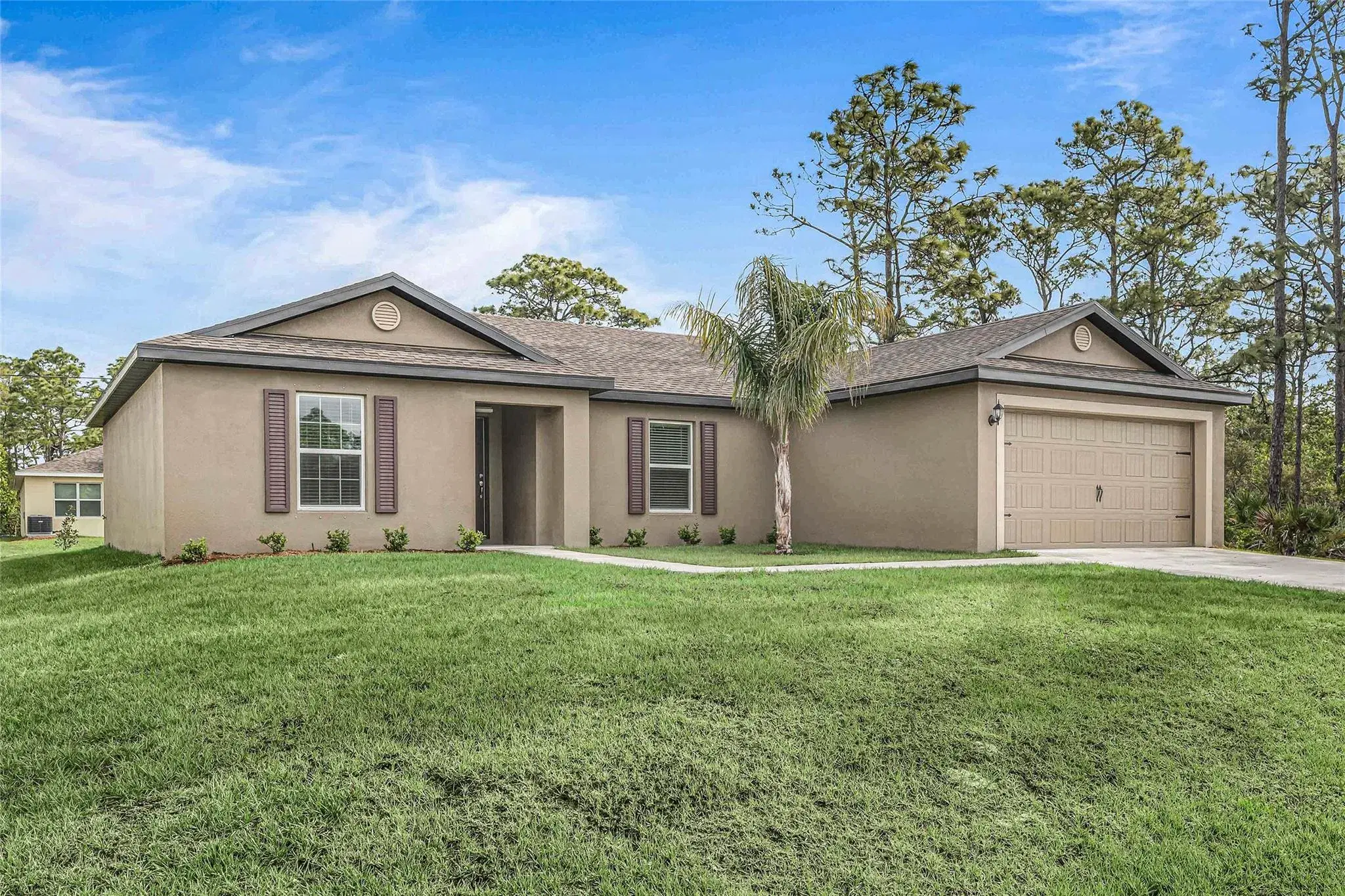 Picture of 1027 SE Floresta Dr, Port St Lucie, FL 34983