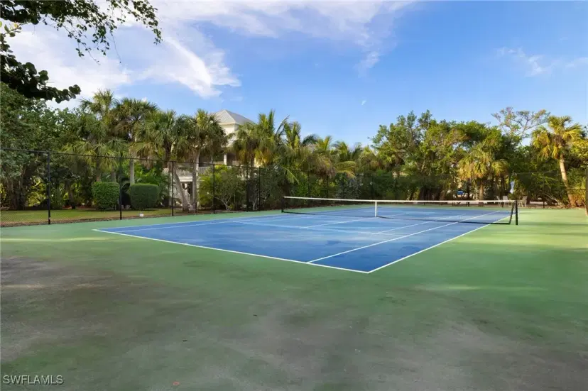 Picture of 640 Periwinkle Way, Sanibel FL 33957