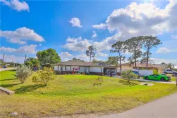 Picture of 18013 Phlox Dr, Fort Myers, FL 33967