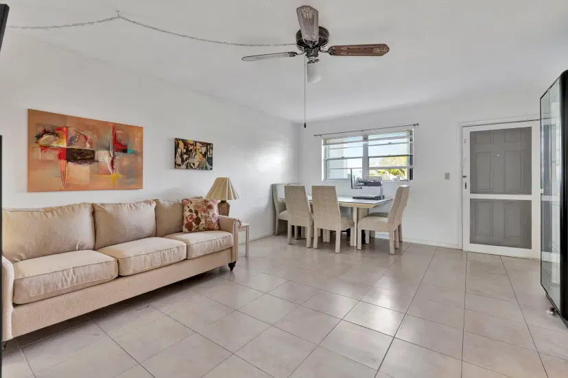 Picture of 3154 Meridian Way S 2, Palm Beach Gardens FL 33410