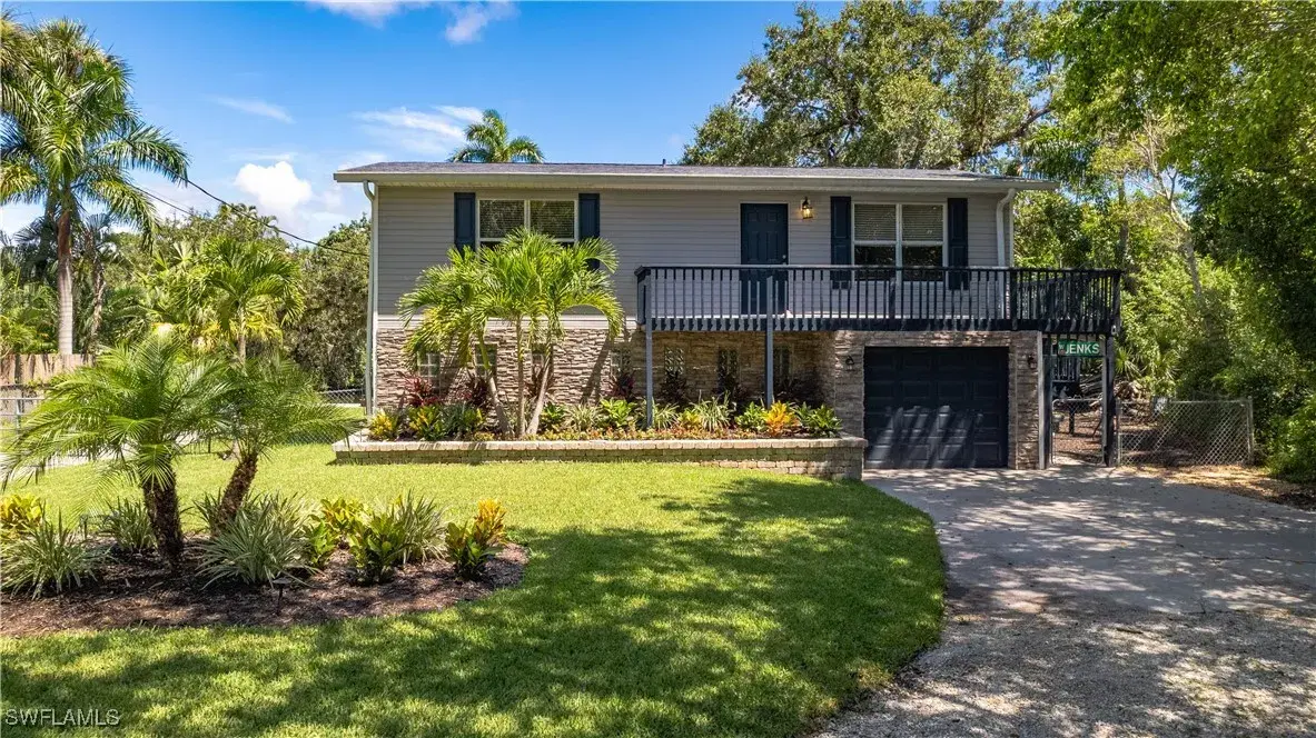 Picture of 27311 S Riverside Dr, Bonita Springs, FL 34135