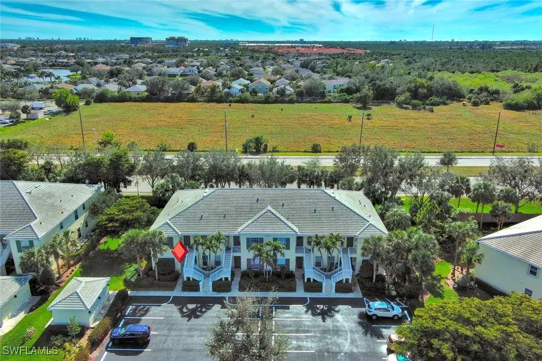 Picture of 9951 Periwinkle Preserve Ln 101, Fort Myers, FL 33919