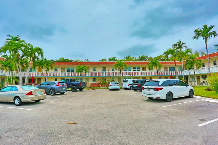 Picture of 1554 N 12Th Court 11A, Hollywood FL 33019