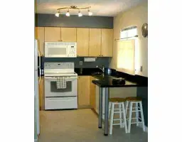 Picture of 305 NE 16Th St C8, Fort Lauderdale, FL 33304