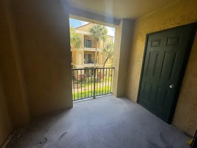 Picture of 777 Riverside Dr 1524, Coral Springs, FL 33071