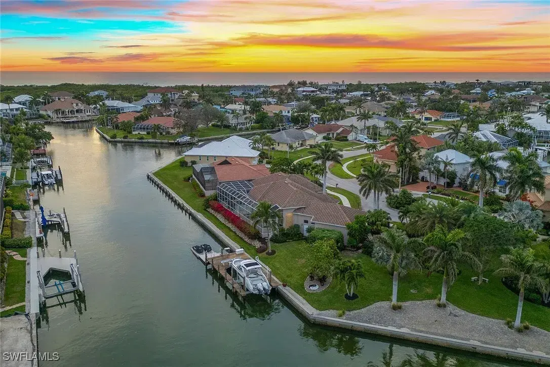 Picture of 451 Cottage Ct, Marco Island, FL 34145