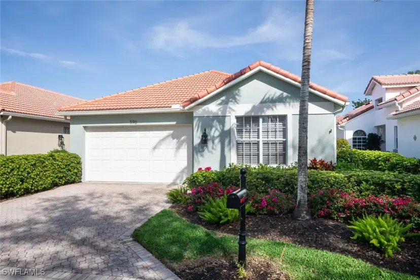 Picture of 5911 Livermore Ln, Naples FL 34119