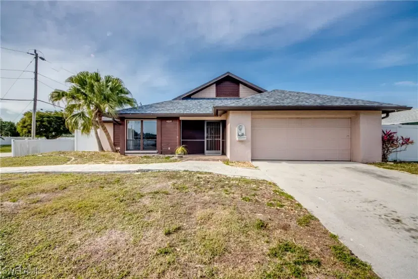 Picture of 4214 Coronado Pkwy, Cape Coral FL 33904