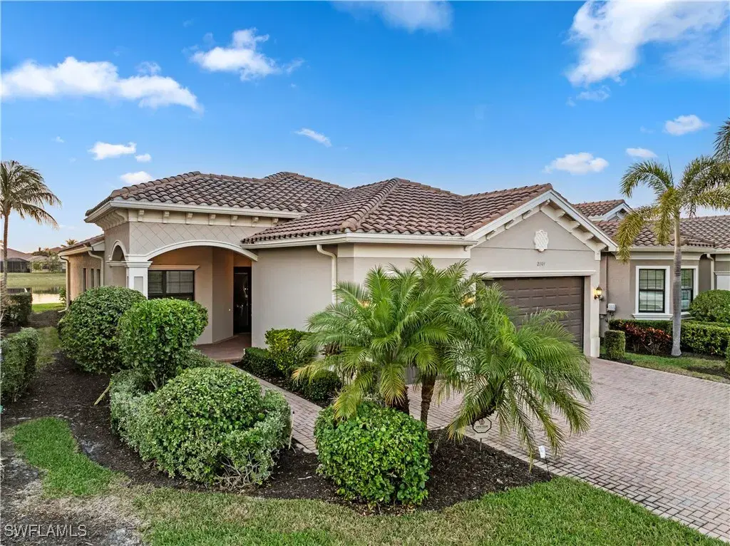 Picture of 2809 Cinnamon Bay Cir, Naples, FL 34119