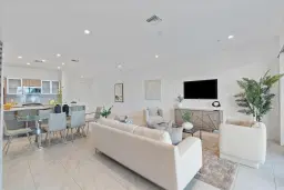 Picture of 1044 NE 18Th Ave 204, Fort Lauderdale, FL 33304