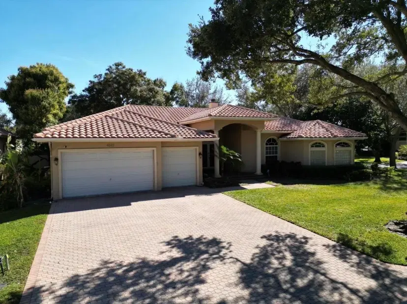 Picture of 4323 NW 67Th Avenue, Coral Springs FL 33067