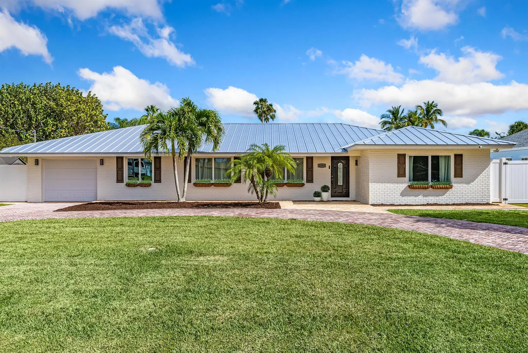 Picture of 2214 6Th Avenue Se, Vero Beach, FL 32962