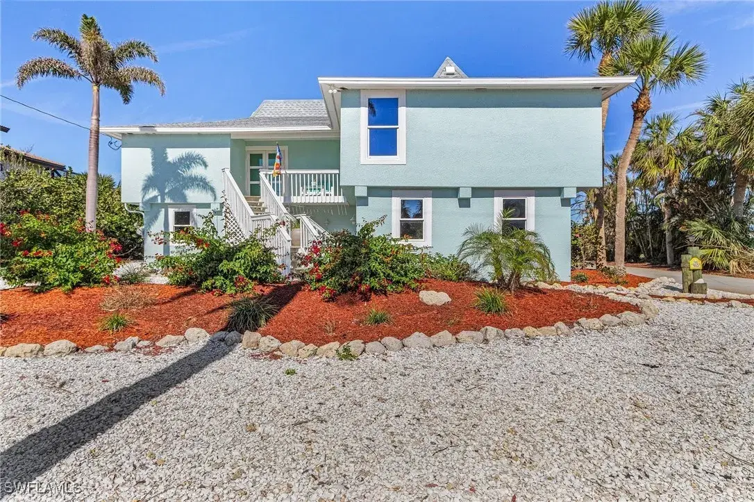 Picture of 465 Lake Murex Cir, Sanibel, FL 33957