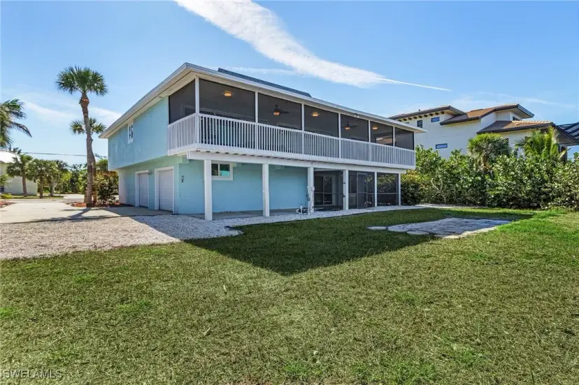 Picture of 465 Lake Murex Cir, Sanibel FL 33957