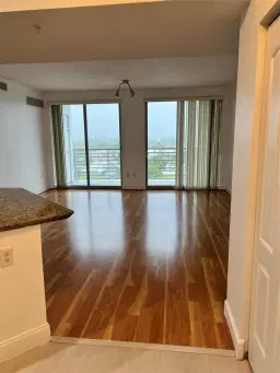 Picture of 1830 Radius Dr 806, Hollywood, FL 33020