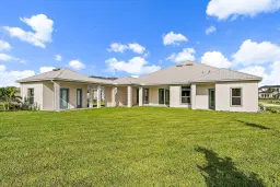 Picture of 20137 SE Bridgewater Drive, Jupiter, FL 33458