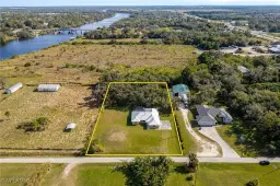 Picture of 2295 Herzog Rd, Alva, FL 33920