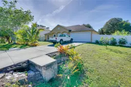 Picture of 1122 SE Floresta Dr, Port St Lucie, FL 34983