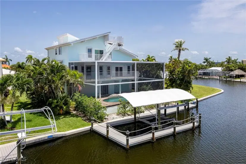 Picture of 26 Palmview Blvd, Fort Myers Beach FL 33931