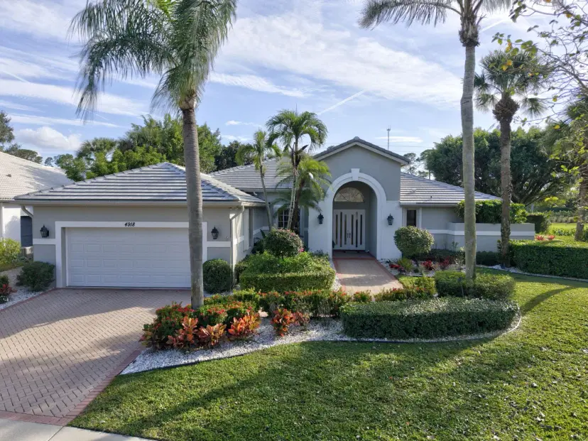 Picture of 4918 Exeter Estate Lane, Lake Worth FL 33449