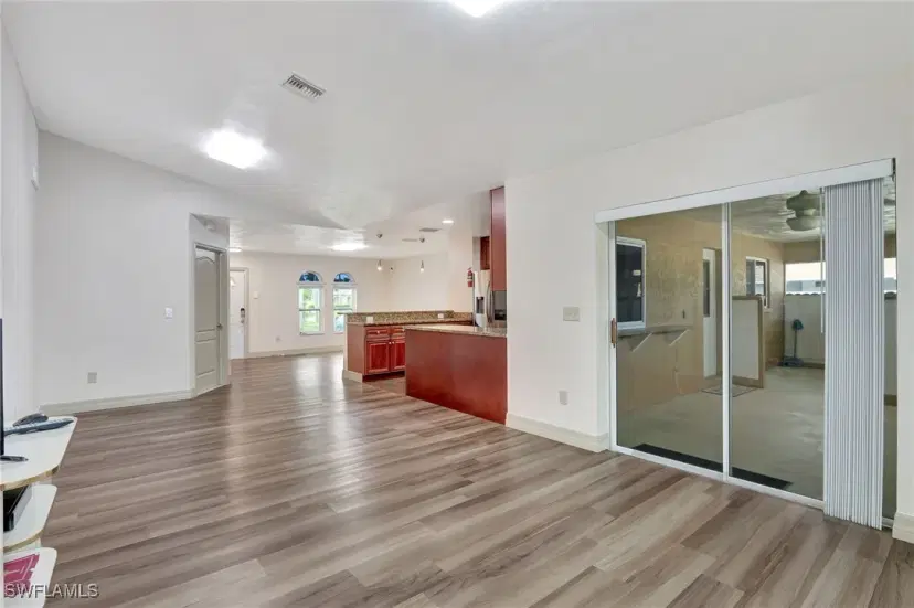 Picture of 2445 SW 25Th St, Cape Coral FL 33914