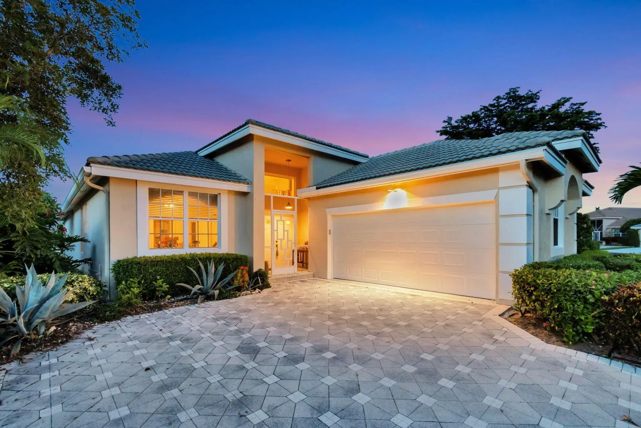 Picture of 11922 Fountainside Circle, Boynton Beach, FL 33437