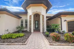 Picture of 39121 Treeline Dr, Lady Lake, FL 32159