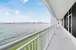 Picture of 100 Shore Court 209, North Palm Beach, FL 33408