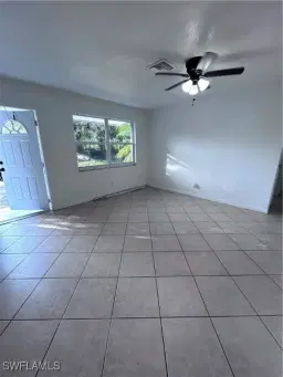 Picture of 3900 Arnold Dr, Fort Myers, FL 33916