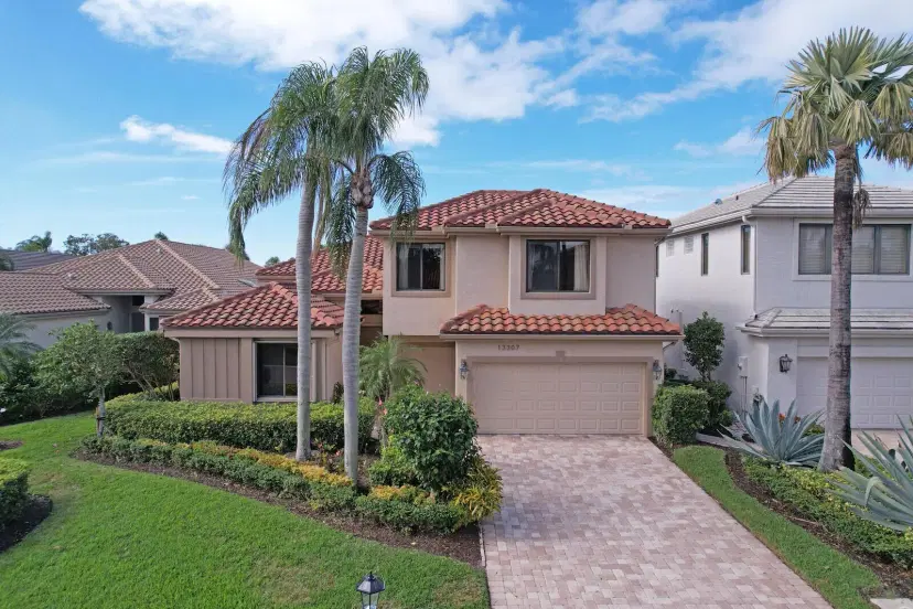 Picture of 13307 Deauville Drive, Palm Beach Gardens FL 33410