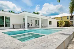 Picture of 119 Tahiti St, Naples, FL 34113