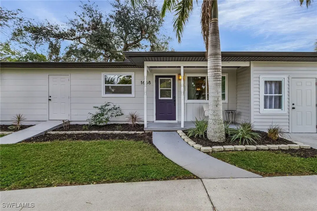 Picture of 1668 Grace Ave, Fort Myers, FL 33901