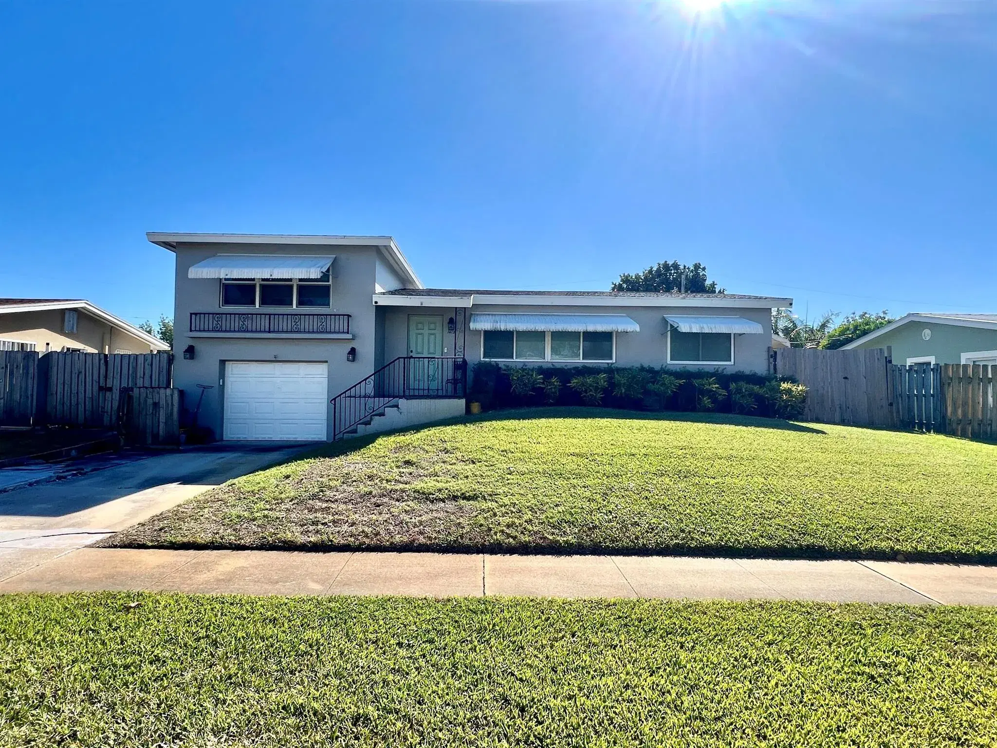 Picture of 1413 Ontario Drive, Lake Worth, FL 33461