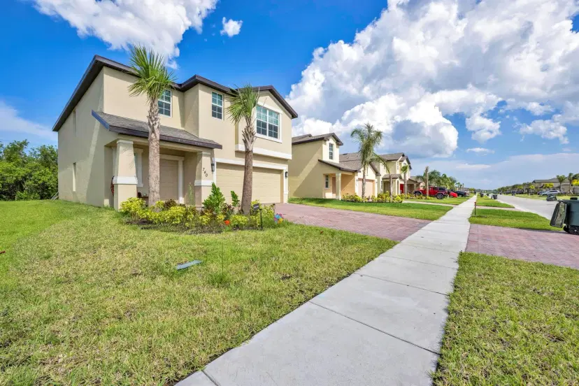 Picture of 740 Worlington Lane, Fort Pierce FL 34947