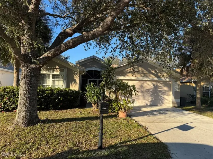 Picture of 8904 Cedar Hollow Dr, Fort Myers FL 33912