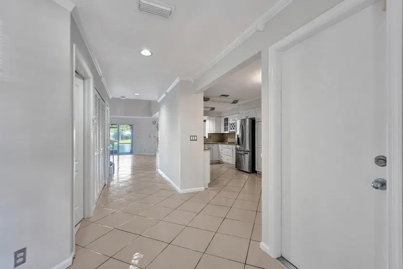 Picture of 9203 Boca Gardens Cir B, Boca Raton FL 33496