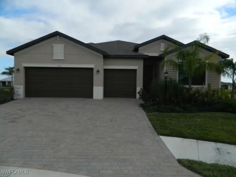 Picture of 3350 Antilla Ct, Fort Myers FL 33905