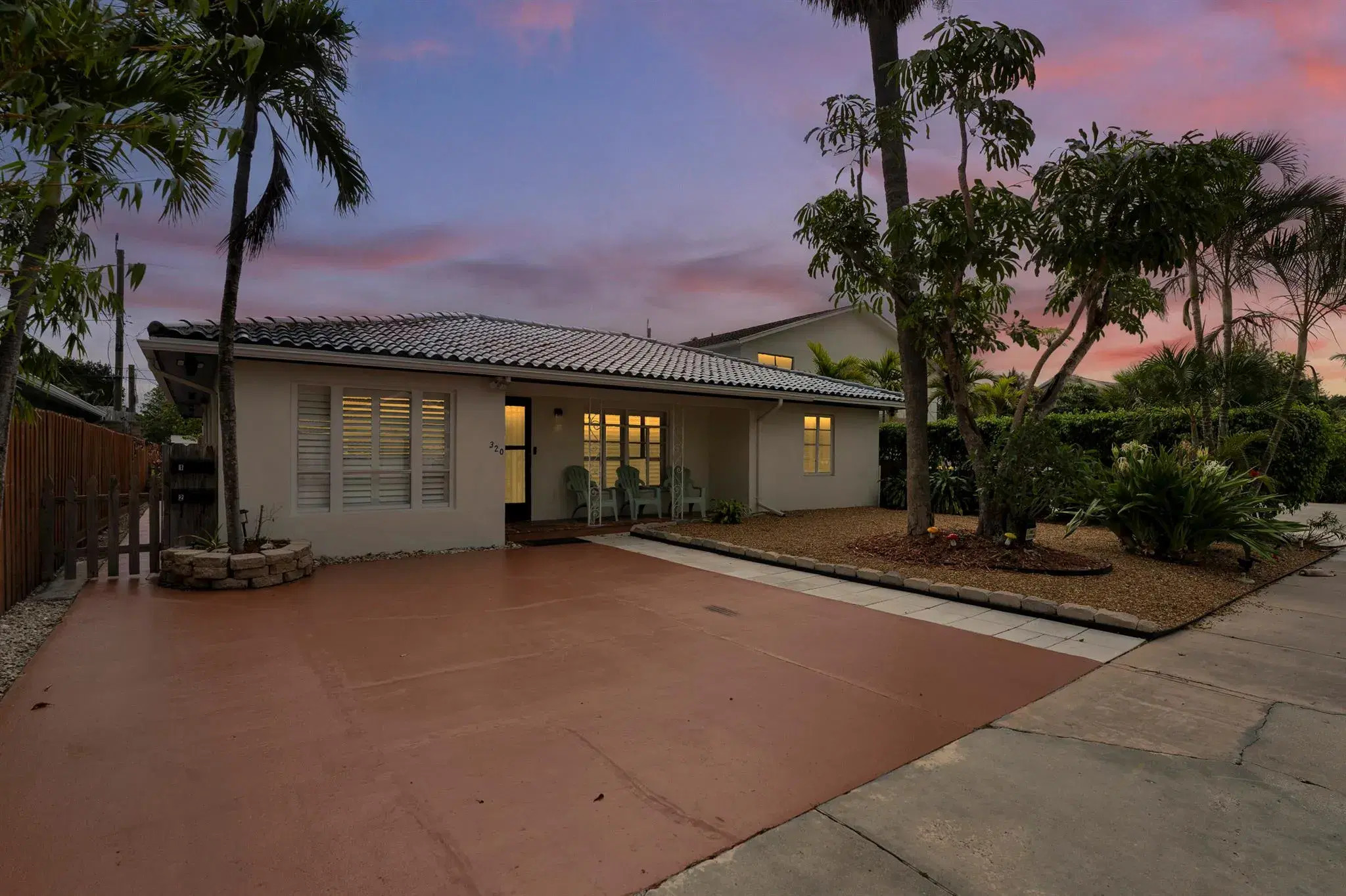 Picture of 320 S Ocean Breeze, Lake Worth Beach, FL 33460