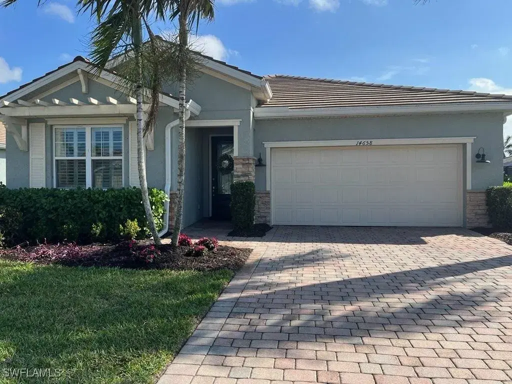 Picture of 14658 Topsail Dr, Naples, FL 34114