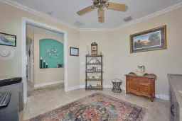 Picture of 443 11Th Square Sw, Vero Beach, FL 32962