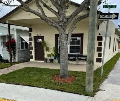 Picture of 332 S E Street, Lake Worth Beach, FL 33460