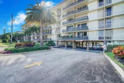 Picture of 555 NW 4Th Avenue 402, Boca Raton, FL 33432